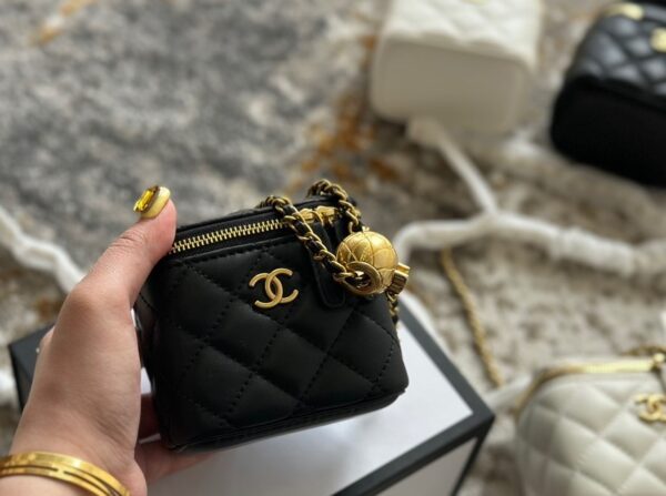 CHANEL VANITY WITH CHAIN MINI BLACK 11CM - Image 2