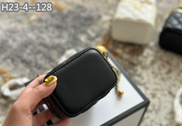 CHANEL VANITY WITH CHAIN MINI BLACK 11CM - Image 4
