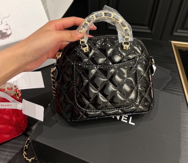 CHANEL CLUTCH WITH CHAIN BLACK 18CM AP3354 - Image 4