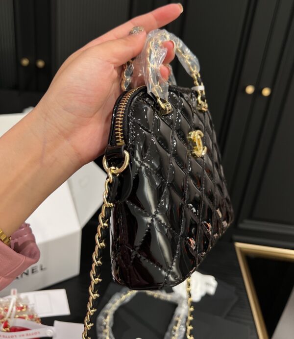 CHANEL CLUTCH WITH CHAIN BLACK 18CM AP3354 - Image 2