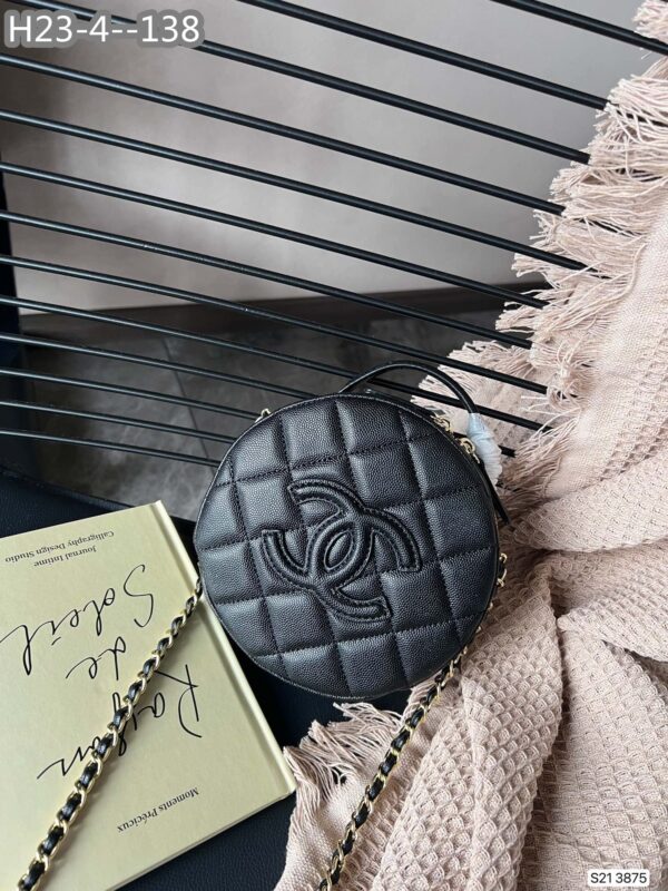 CHANEL SMALL VANITY CASE BLACK 16CM AS3875 - Image 2