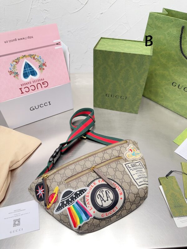 GUCCI BROWN GG SUPREME UFO CANVAS BELT BAG 40CM - Image 10
