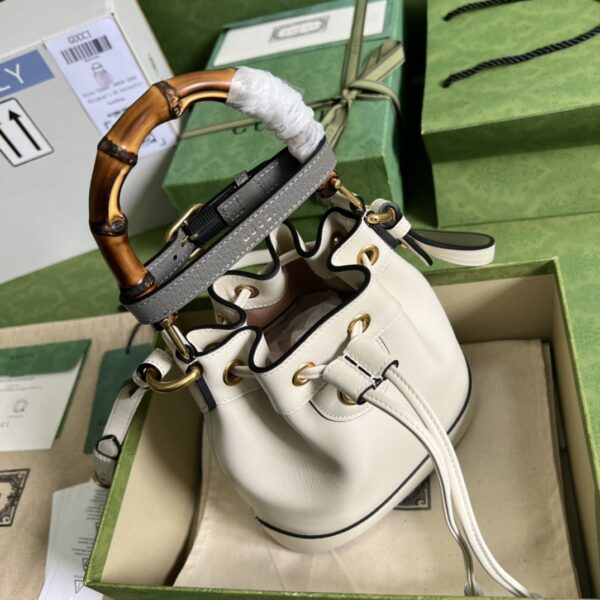 GUCCI DIANA MINI BUCKET BAG WHITE 25CM 724667 UAAAY 9058 - Image 5