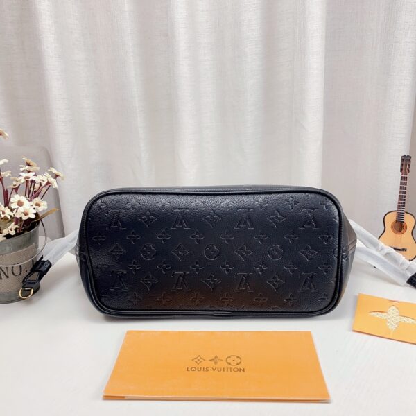 LOUIS VUITTON NEVERFULL FULL BLACK MM 32CM M45685 - Image 10