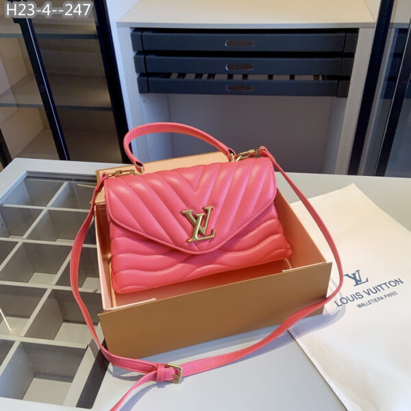 LOUIS VUITTON HOLD ME BAG DARK PINK 27CM M21720 - Image 2