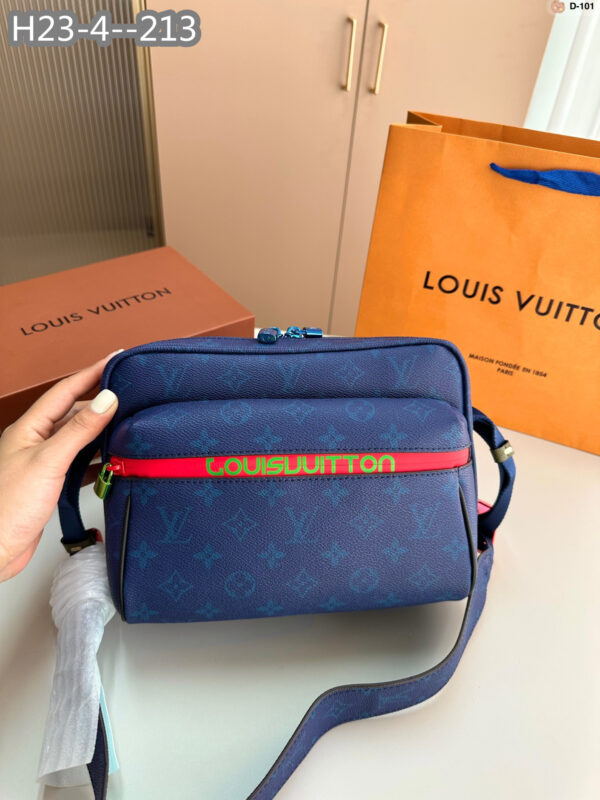 LOUIS VUITTON MESSENGER BLUE MONOGRAM PACIFIC 26CM M43829 - Image 2