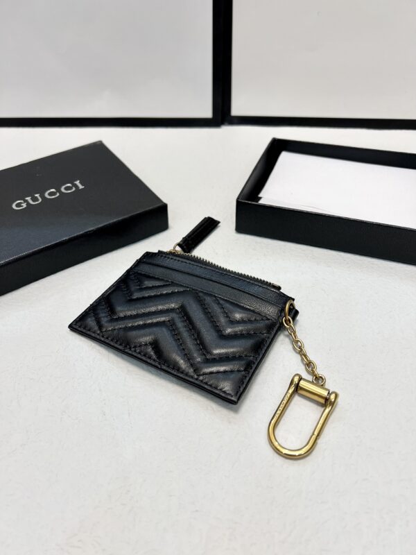 GUCCI GG MARMONT 2.0 QUILTED CARD HOLDER BLACK 10CM 221451F037015 - Image 2