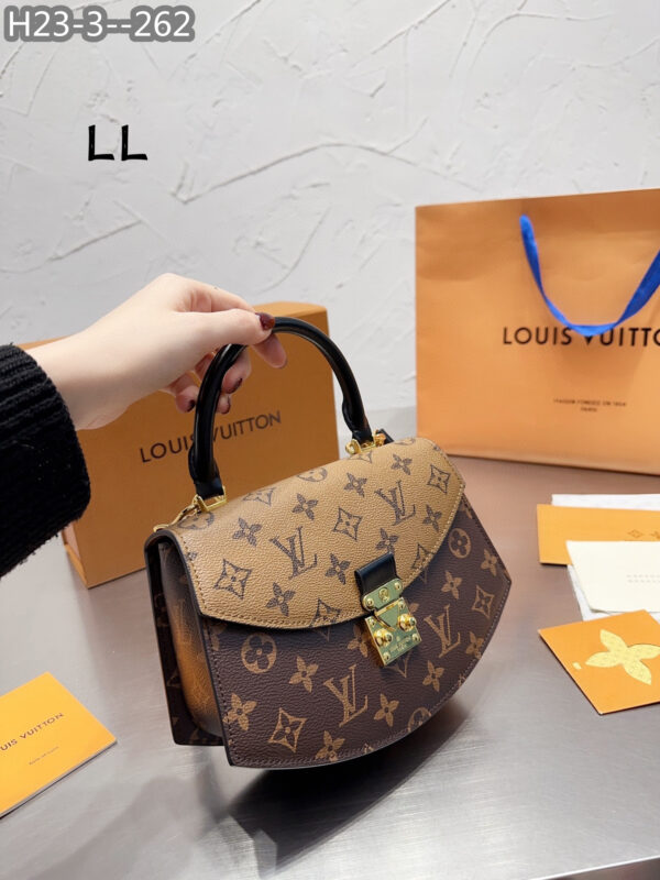 LOUIS VUITTON TILSITT BAG BROWN 23CM M46548 - Image 3