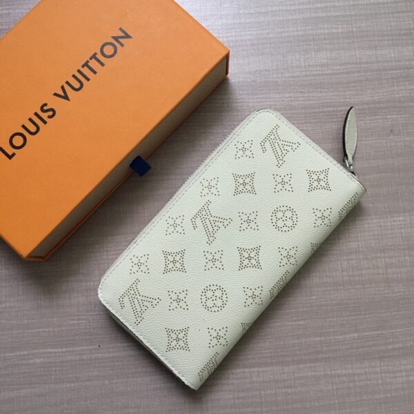 LOUIS VUITTON LONG ZIPPY WALLET WHITE 19CM M82364 - Image 2