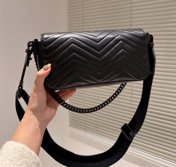 GUCCI MARMONT LONG SHOULDER BAG BLACK 27CM ‎734814 AABS1 1000 - Image 4