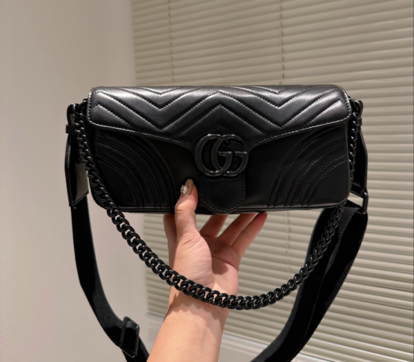 GUCCI MARMONT LONG SHOULDER BAG BLACK 27CM ‎734814 AABS1 1000 - Image 5