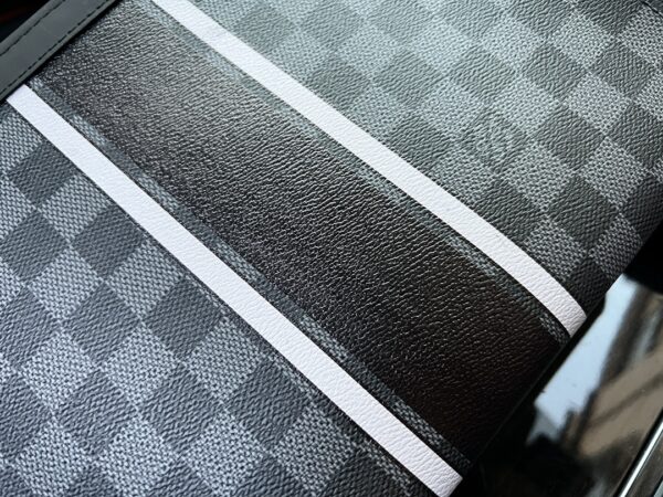 LOUIS VUITTON X FRAGMENT POCHETTE VOYAGE DAMIER GRAPHITE 27CM - Image 5