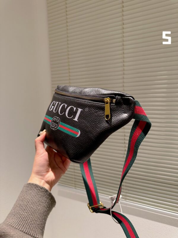 GUCCI PRINT LEATHER BELT BAG BLACK 22CM ‎‎527792 0GCCT 8164 - Image 5