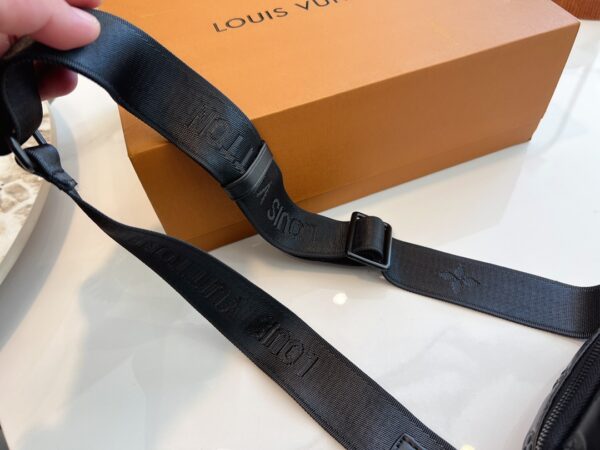 LOUIS VUITTON DOUBLE PHONE POUCH NM BLACK 18CM M81323 - Image 6
