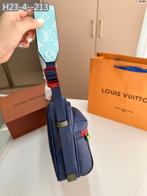 LOUIS VUITTON MESSENGER BLUE MONOGRAM PACIFIC 26CM M43829 - Image 7