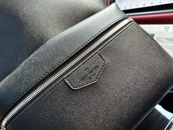 LOUIS VUITTON APOLLO BLACK TAIGA BACKPACK 40CM - Image 6