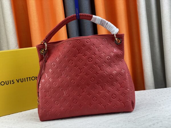 LOUIS VUITTON ARTSY MM 47CM RED M41066 - Image 10
