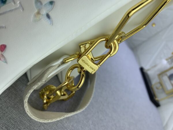 LOUIS VUITTON BOLSO COUSSIN PM LIGHT CREAM 26CM M21209 - Image 4