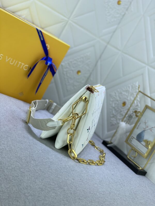 LOUIS VUITTON BOLSO COUSSIN PM LIGHT CREAM 26CM M21209 - Image 7