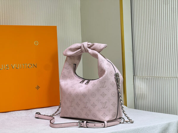 LOUIS VUITTON WHY KNOT PM LIGHT PINK 34CM M20703 - Image 4