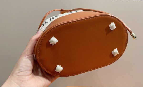 LOUIS VUITTON CANVAS BUCKET BAG BROWN 25CM - Image 6