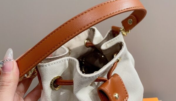 LOUIS VUITTON CANVAS BUCKET BAG BROWN 25CM - Image 2