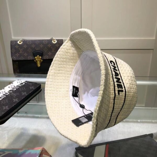 CHANEL CC SMALL BRIM BUCKET HAT WHITE - Image 5