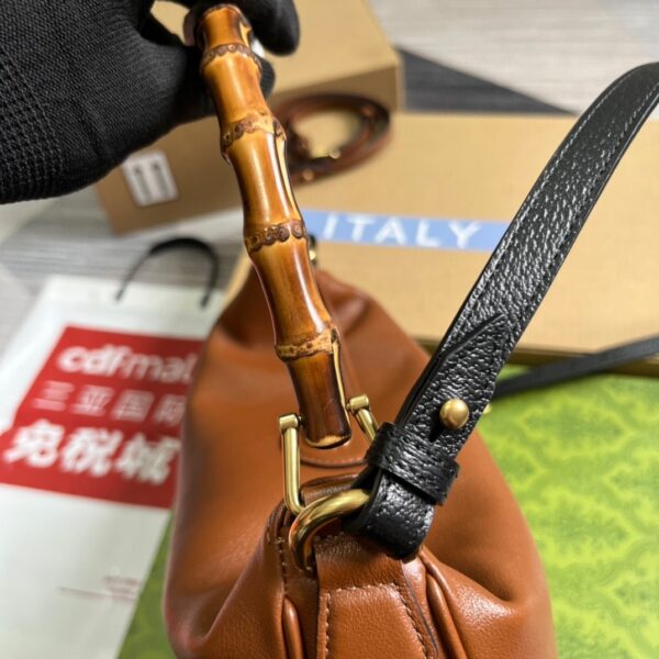 GUCCI DIANA MEDIUM SHOULDER BAG BROWN 30CM 746124 UAAAY 2548 - Image 9