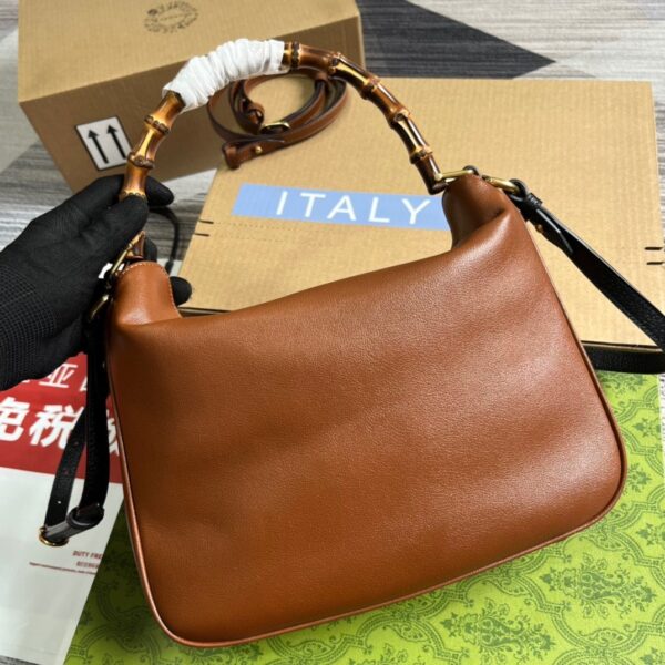 GUCCI DIANA MEDIUM SHOULDER BAG BROWN 30CM 746124 UAAAY 2548 - Image 5