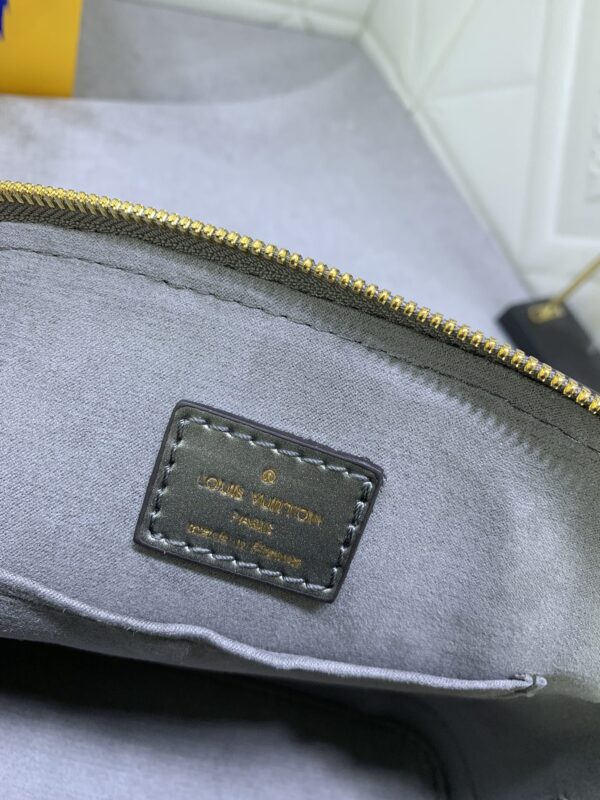 LOUIS VUITTON ALMA BB MONOGRAM VERNIS DARK GREEN 25CM - Image 3