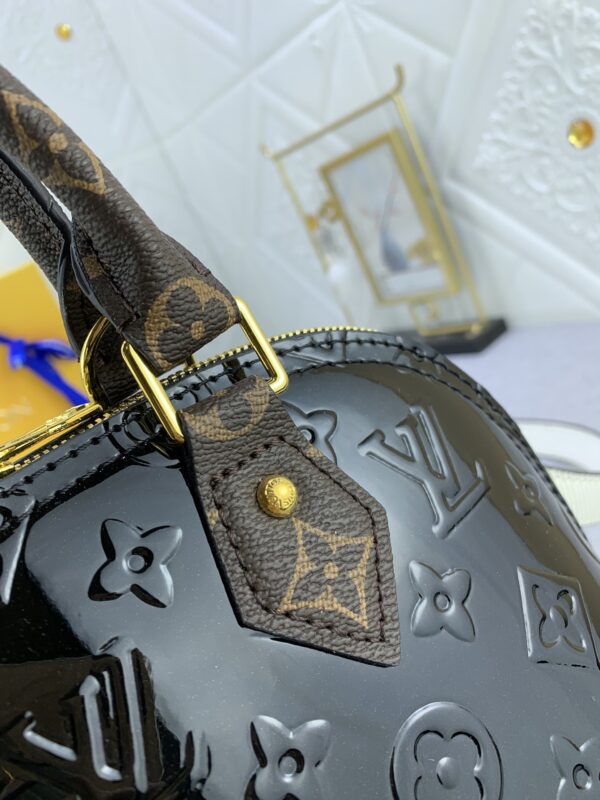 LOUIS VUITTON ALMA BB MONOGRAM VERNIS BLACK 25CM - Image 5
