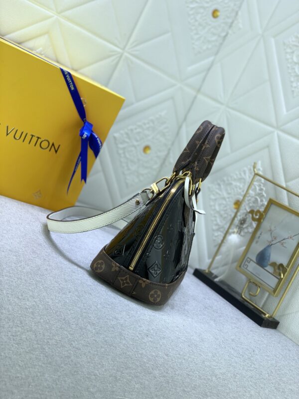LOUIS VUITTON ALMA BB MONOGRAM VERNIS BLACK 25CM - Image 7