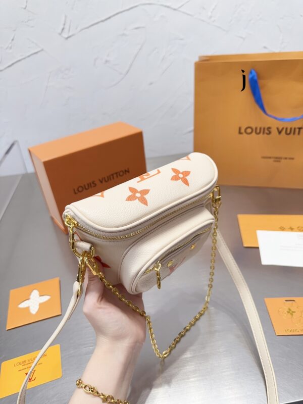 LOUIS VUITTON MINI BUMBAG NEUTRAL 18CM M82208 - Image 8