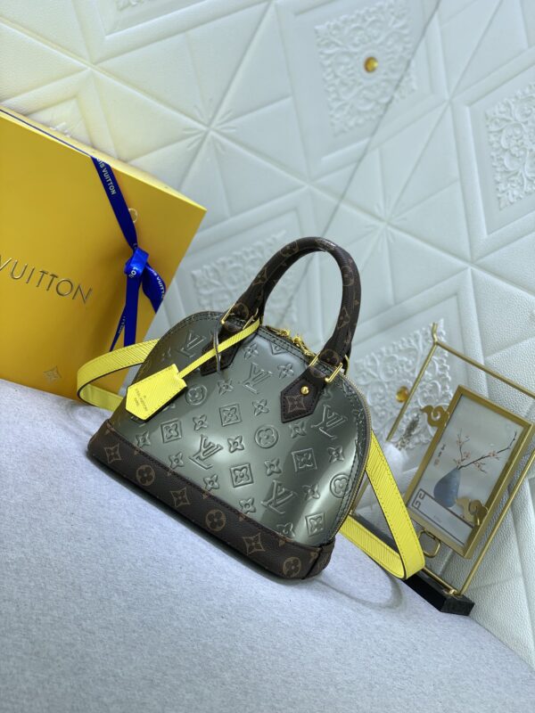 LOUIS VUITTON ALMA BB MONOGRAM VERNIS DARK GREEN 25CM - Image 9