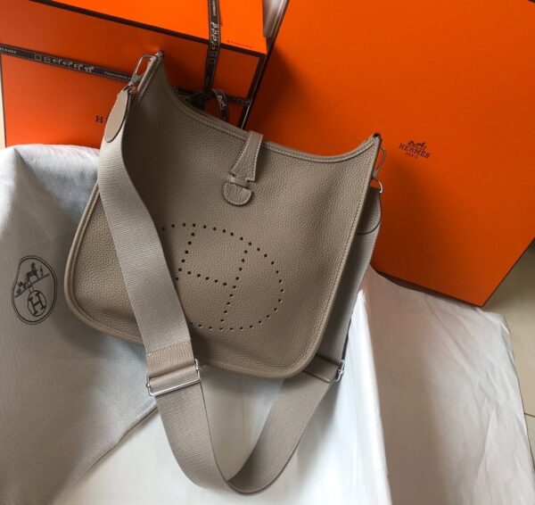 HERMES CLEMENCE EVELYNE PM 30CM ETOUPE - Image 2