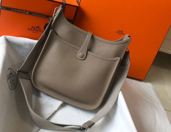 HERMES CLEMENCE EVELYNE PM 30CM ETOUPE - Image 9