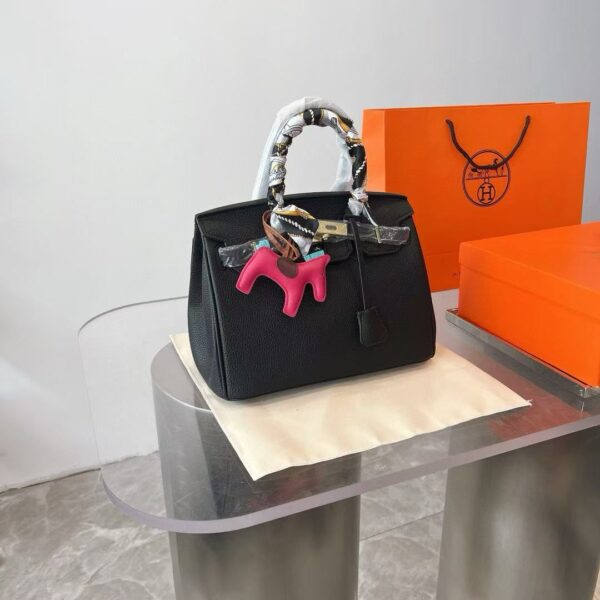 HERMES BIRKIN 35 TOGO LEATHER GOLD HARDWARE BLACK 35CM - Image 6