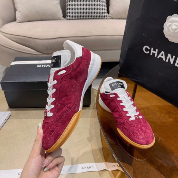 CHANEL SNEAKERS SUEDE GOATSKIN RED G45335 B14498 NS323 - Image 2