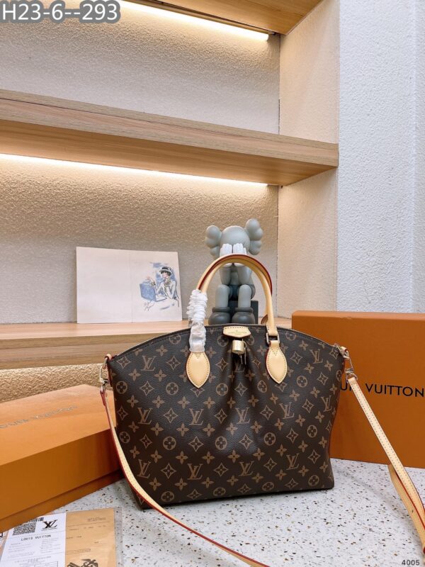 LOUIS VUITTON BOÉTIE BAG MM 32CM M45987 - Image 2