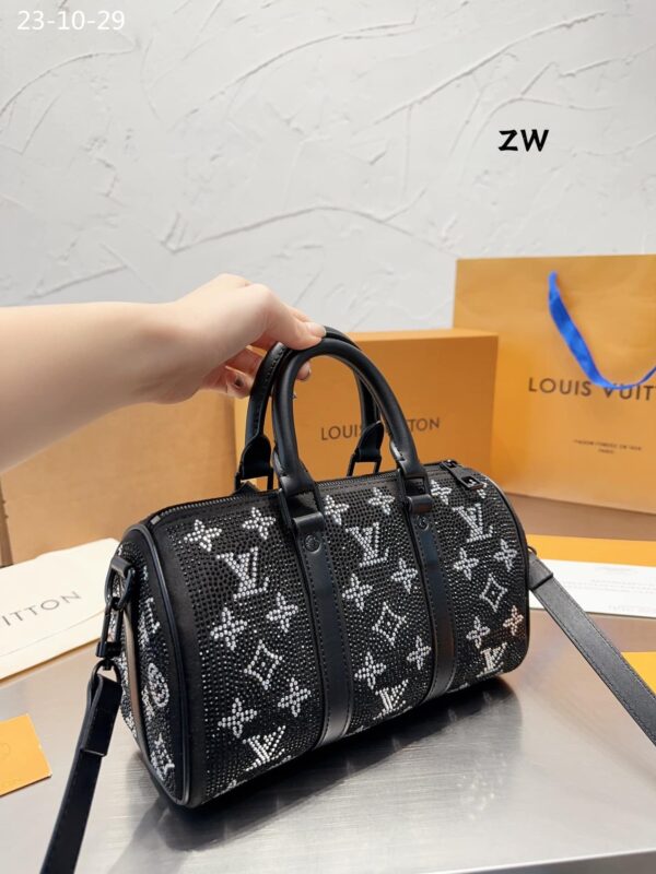 LOUIS VUITTON CRYSTAL KEEPALL BANDOULIÈRE 25 BLACK 25CM - Image 2
