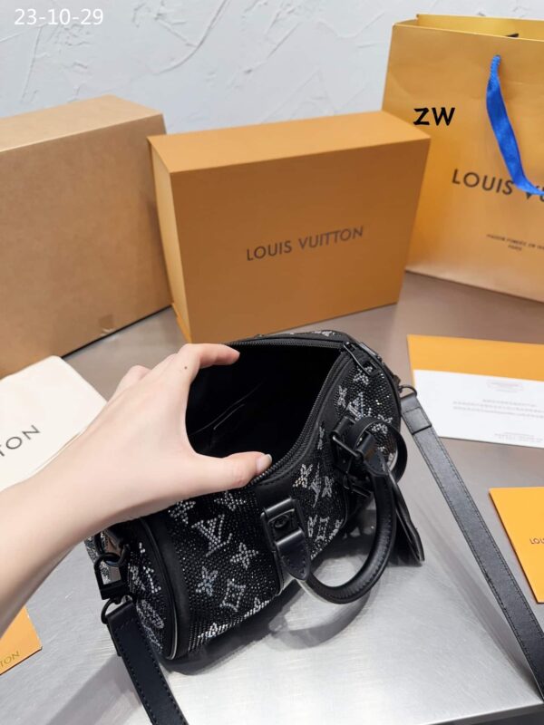 LOUIS VUITTON CRYSTAL KEEPALL BANDOULIÈRE 25 BLACK 25CM - Image 7