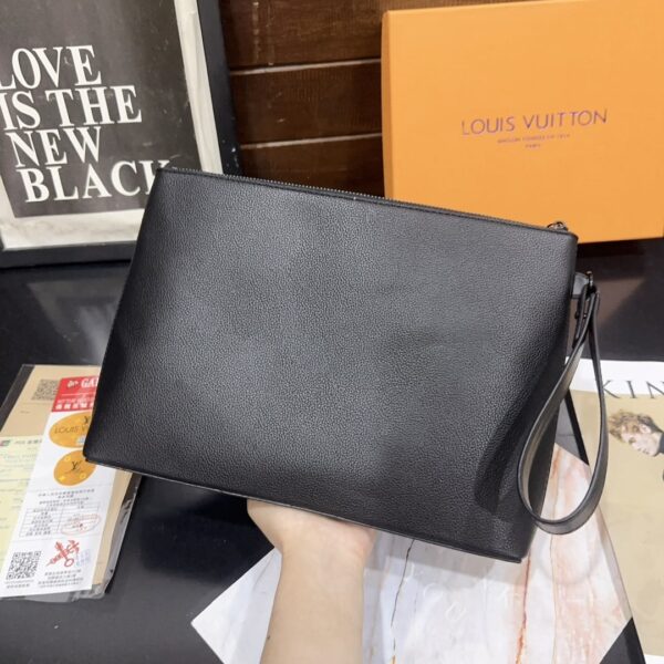 LOUIS VUITTON TAKEOFF POUCH BLACK 30CM M69837 - Image 7