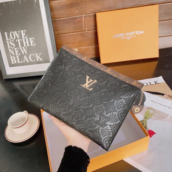 LOUIS VUITTON VOYAGE POCHETTE MONOGRAM EMPREINTE BLACK 26CM - Image 3