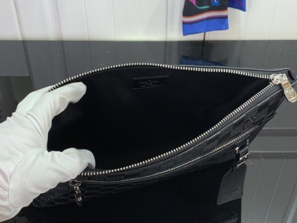 LOUIS VUITTON TAKEOFF BAG DAMIER BLACK 30CM N40504 - Image 5