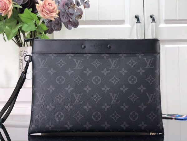 LOUIS VUITTON TO GO POCHETTE MONOGRAM BLACK 30CM M81569 - Image 2