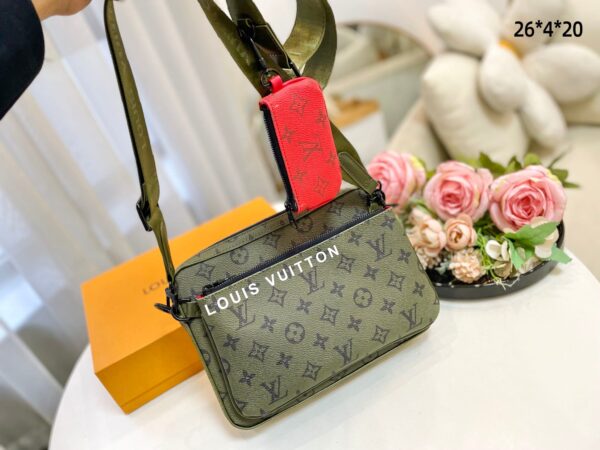 LOUIS VUITTON TRIO MESSENGER GREEN 26CM M23783 - Image 5