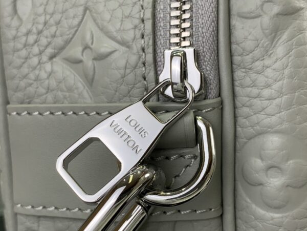 LOUIS VUITTON S LOCK MESSENGER WHITE 28CM M23152 - Image 6