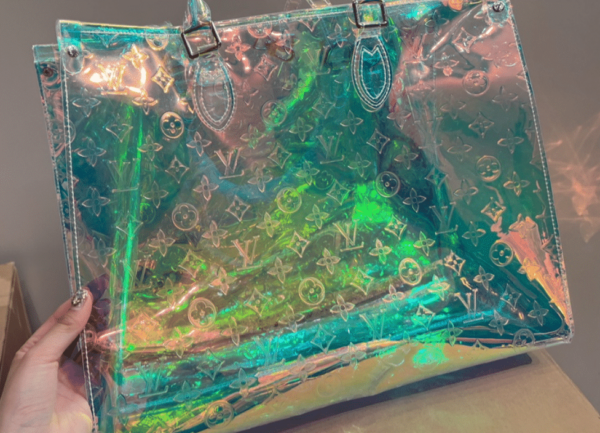 LOUIS VUITTON MONOGRAM PVC PRISM ON THE GO 35CM - Image 3