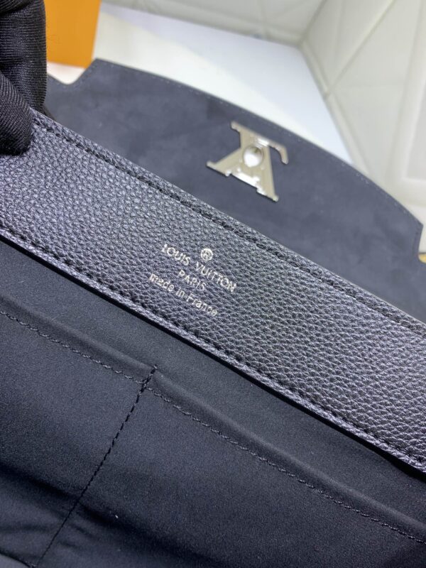 LOUIS VUITTON LOCKME EVER BLACK 46CM M51395 - Image 4
