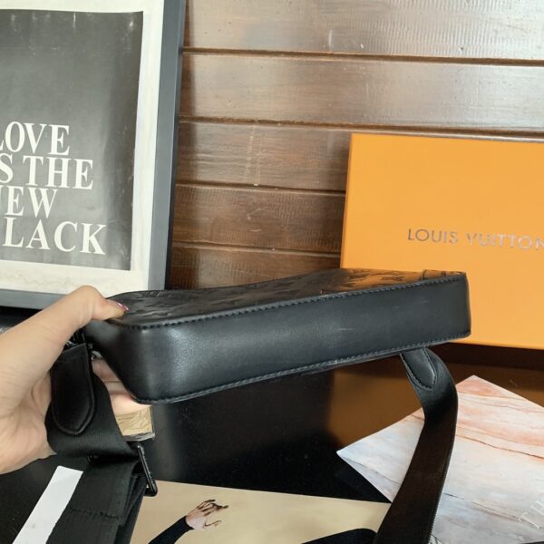LOUIS VUITTON DUO MESSENGER BAG BLACK 25CM M69827 - Image 10